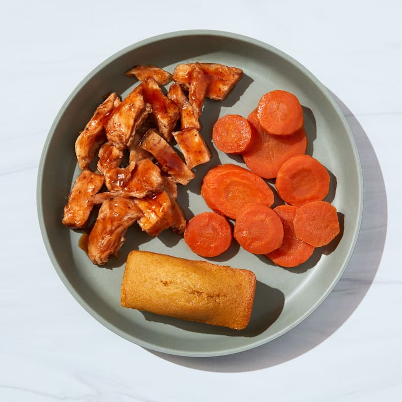 BBQ Chicken with Carrots & Mini Cornbread