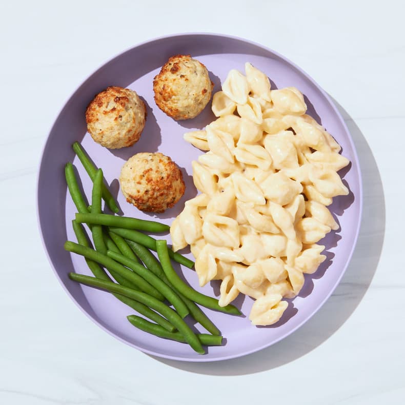 White Mac & Meatballs with Green Beans